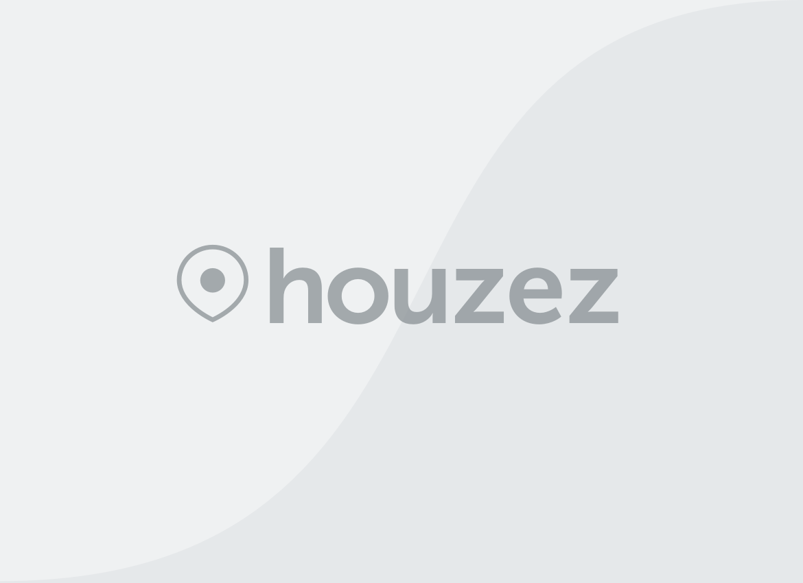 Astonishing 5 Bedroom Stone Farmhouse for Sale